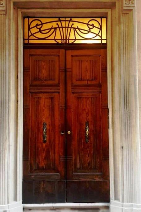 Central Elegant Apartment - Liberty House Bologna Exterior foto